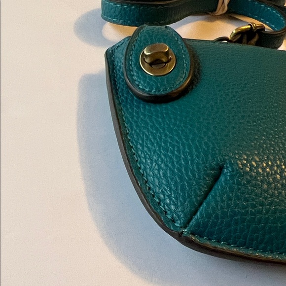 Joy Mini Crossbody Peacock Wristlet Removable Straps Vegan Leather NWOT - Picture 12 of 15